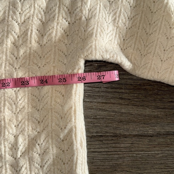 Chico's Drama Cable Pullover V-neck Sweater Oatmeal - Picture 12 of 14